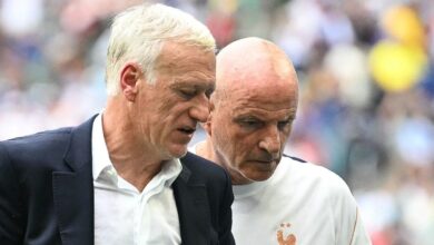 Deschamps denuncia “un ambiente irrespirable” antes de su marcha… Olise lo hace mejor que Pelé Deschamps denuncia “un ambiente irrespirable” antes de su marcha… Olise lo hace mejor que Pelé